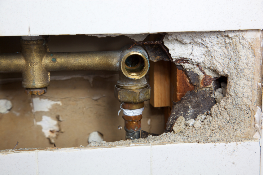 Common Plumbing Emergencies & Fixes